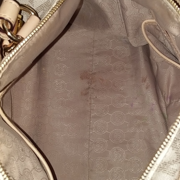 Michael Kors Handbag - Picture 5 of 6